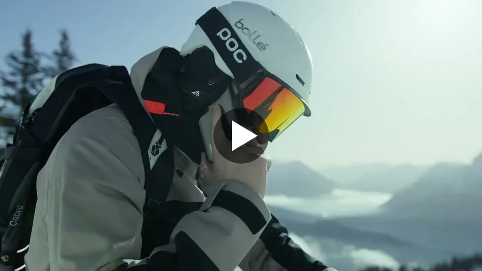 Video: Ski patrol ROCKSNAKE